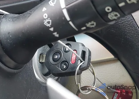 2013 Subaru Outback 2.5I Premium z USA, uszkodzony, nr VIN 4S4BRBCC4D3265312